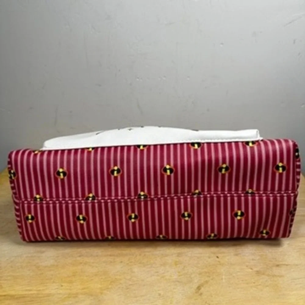 Primark‎ Disney Pixar The Incredibles Cosmetic Makeup Toiletry Bag Pouch Travel
